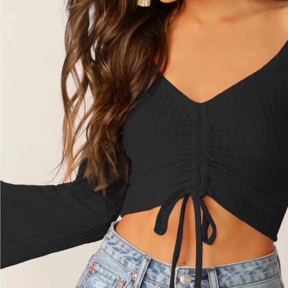 SHEIN Black V-Neck Drawstring Bell Sleeve Crop Top - Picture 2 of 8